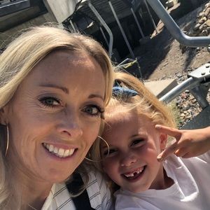 Meet your Posher, Sherry